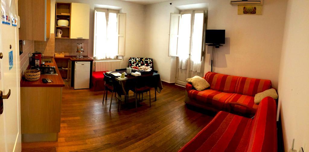 B&B La Luna Dal Borgo Iesi Exteriér fotografie